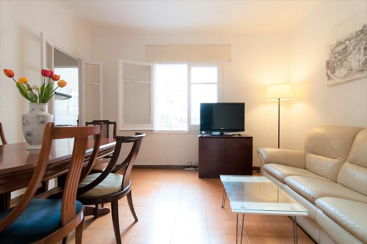 Pintor Pahissa Rooms Barcelona Exterior photo