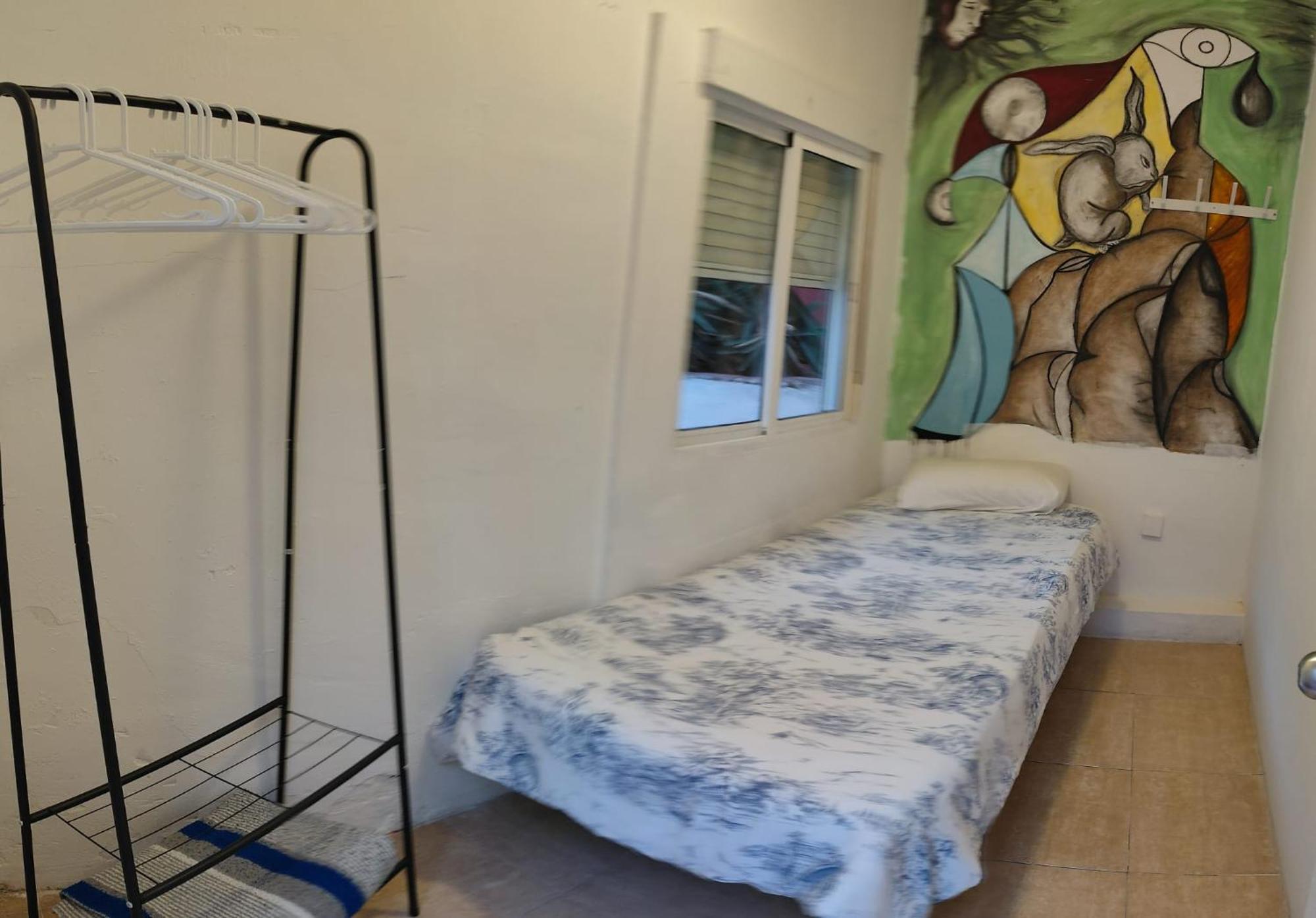Pintor Pahissa Rooms Barcelona Exterior photo